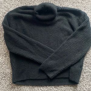 H&M turtle neck sweater